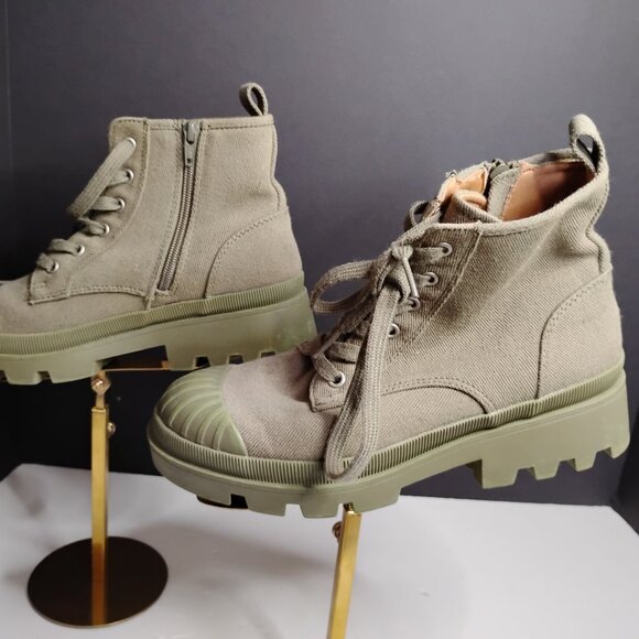 Universal Threads Women's Teagan Style Combat Boots Size 8 - Picture 5 of 14